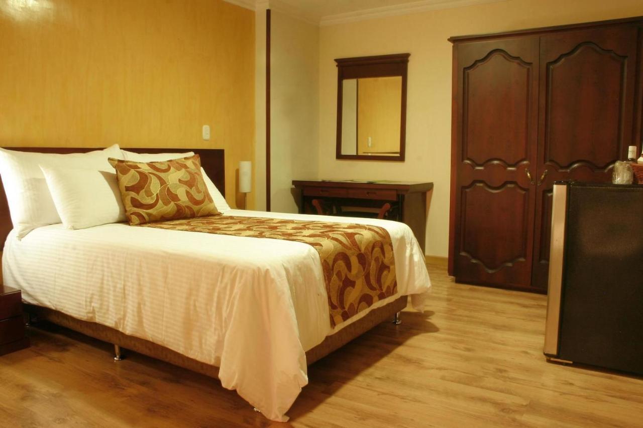Hotel Luxor Pereira Εξωτερικό φωτογραφία