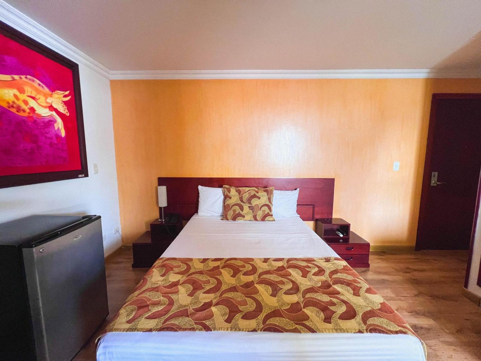 Hotel Luxor Pereira Εξωτερικό φωτογραφία