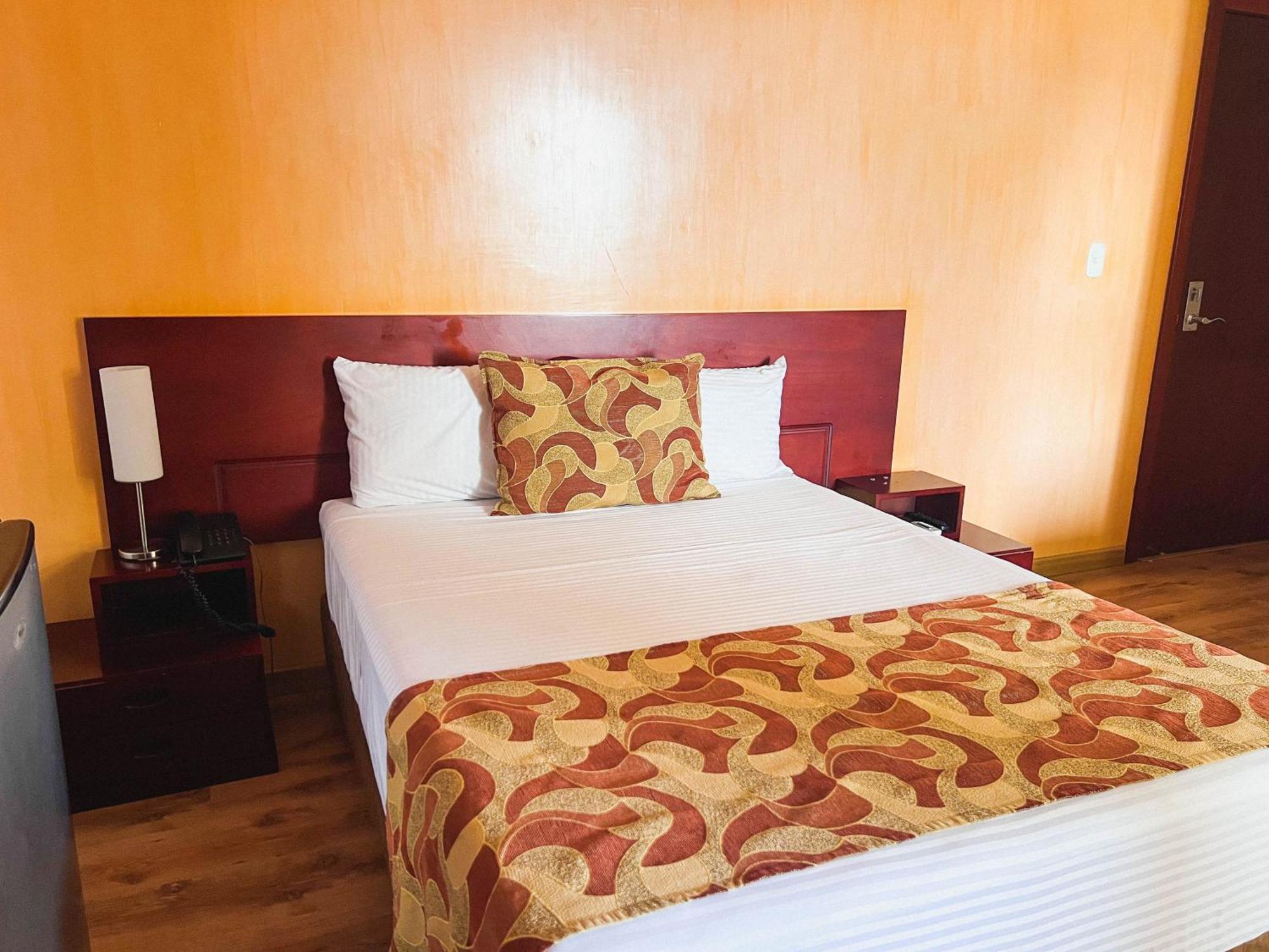 Hotel Luxor Pereira Εξωτερικό φωτογραφία