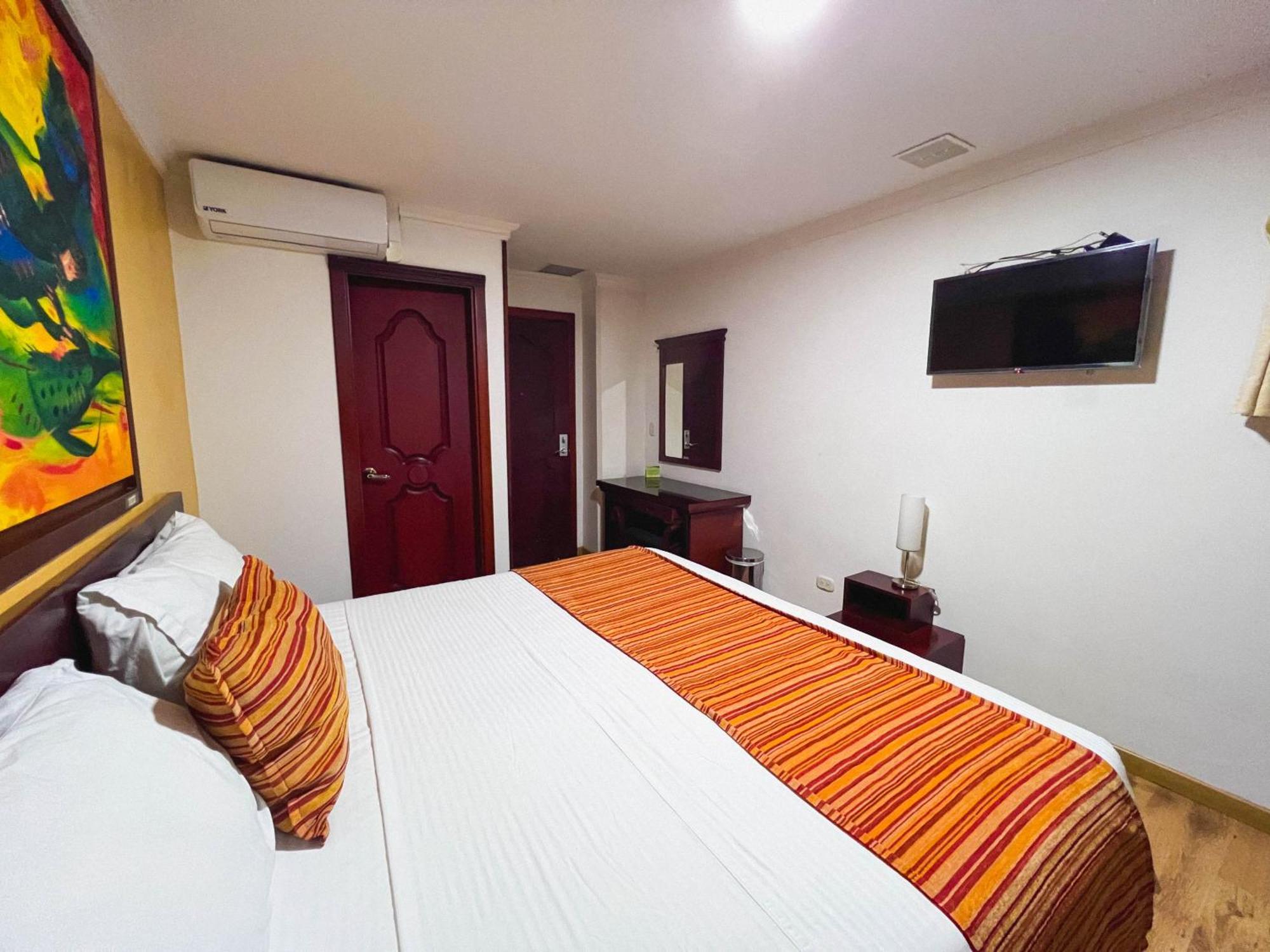 Hotel Luxor Pereira Εξωτερικό φωτογραφία