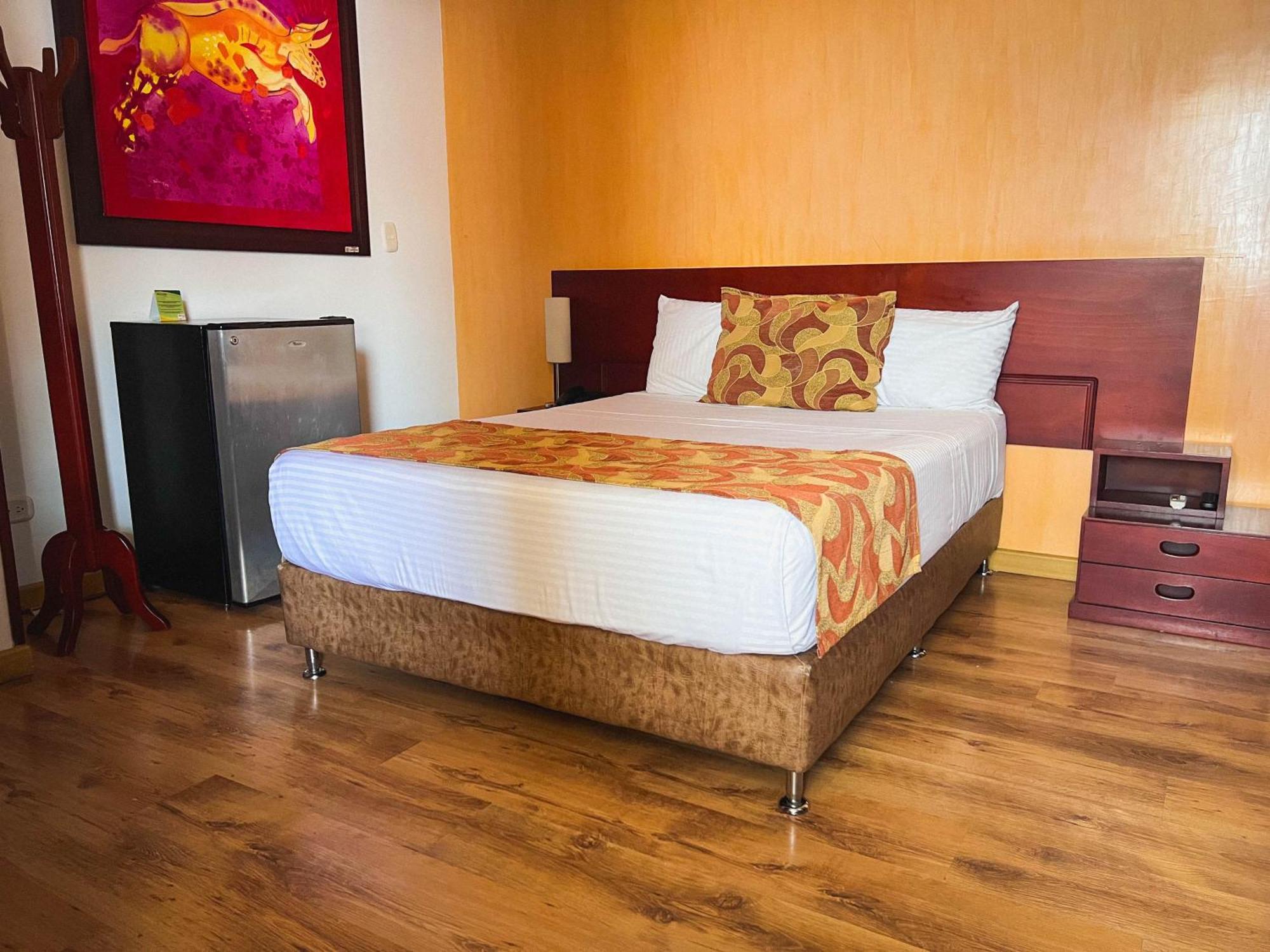 Hotel Luxor Pereira Εξωτερικό φωτογραφία